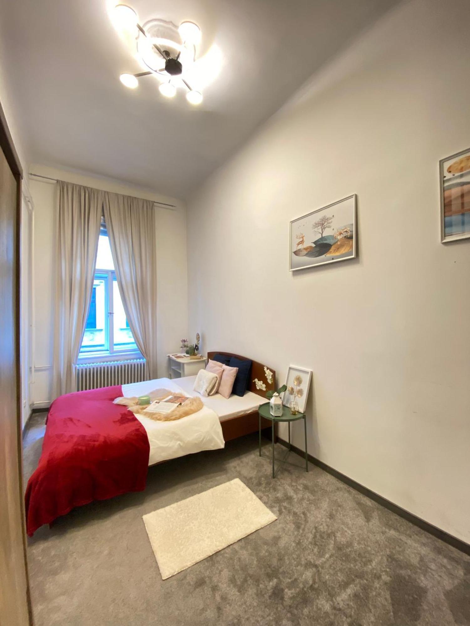 Sziv Apartment - Modern And Comfortable Budapest Esterno foto